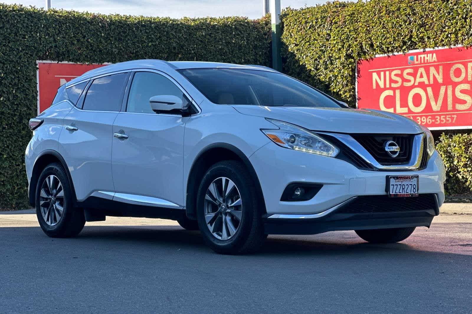 2017 Nissan Murano SL 10