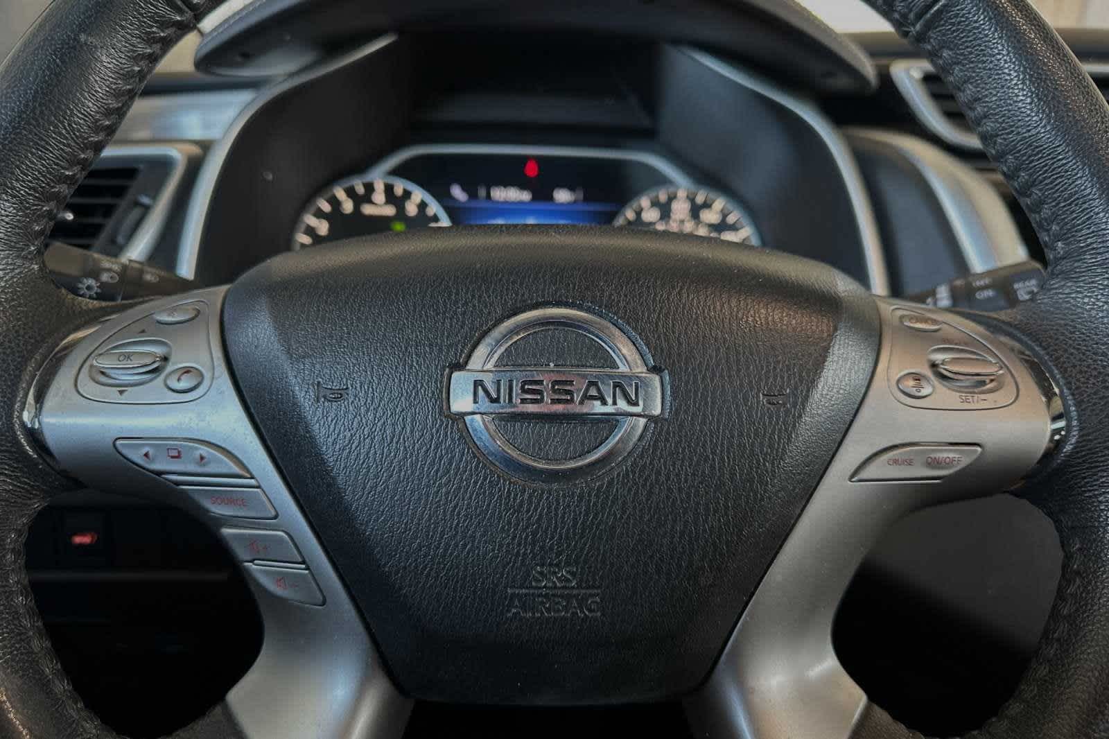 2015 Nissan Murano SL 26