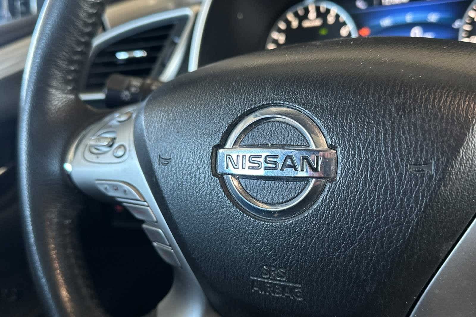 2015 Nissan Murano SL 29