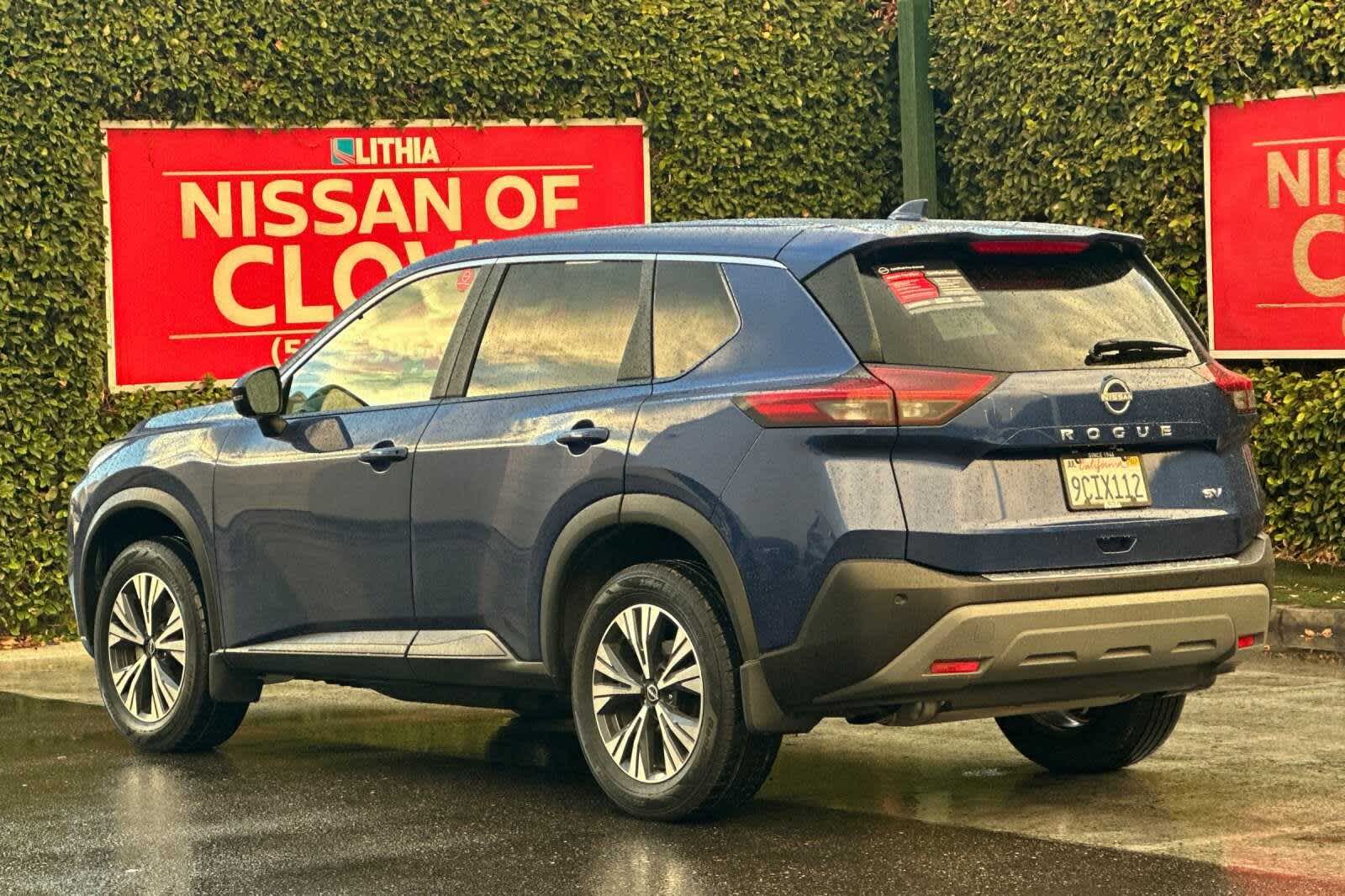 2022 Nissan Rogue SV 7