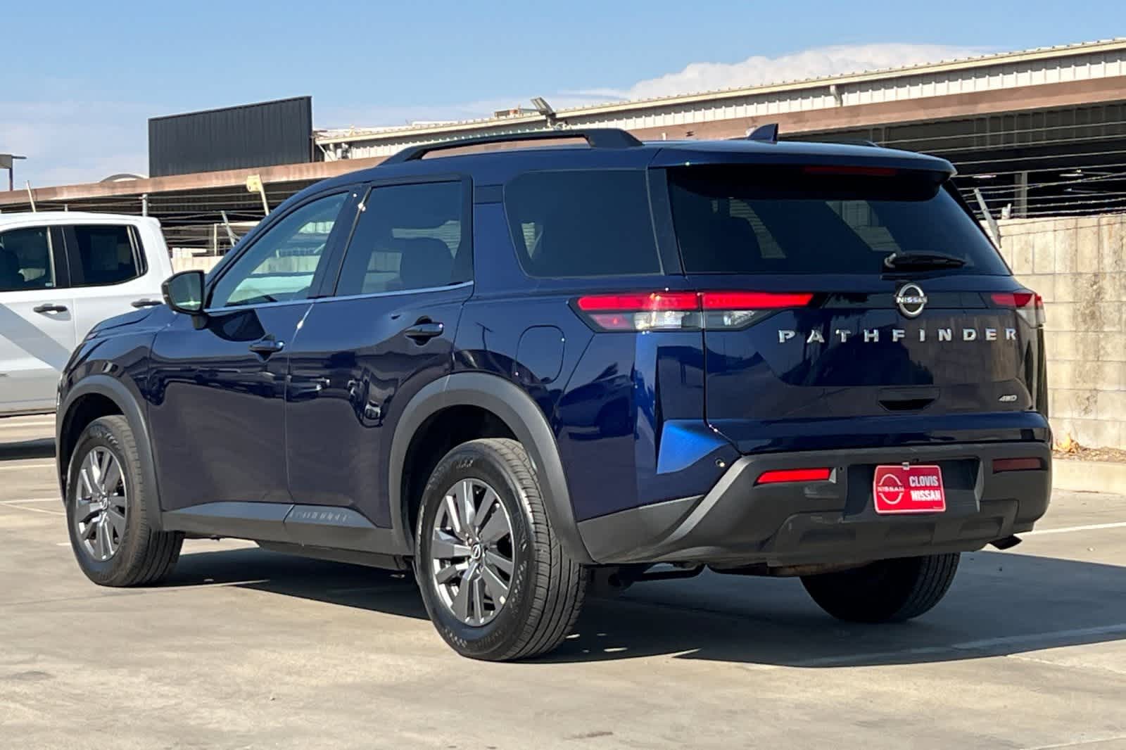 CPO Deep Ocean Blue Pearl 2025 Nissan Pathfinder SV for Sale in