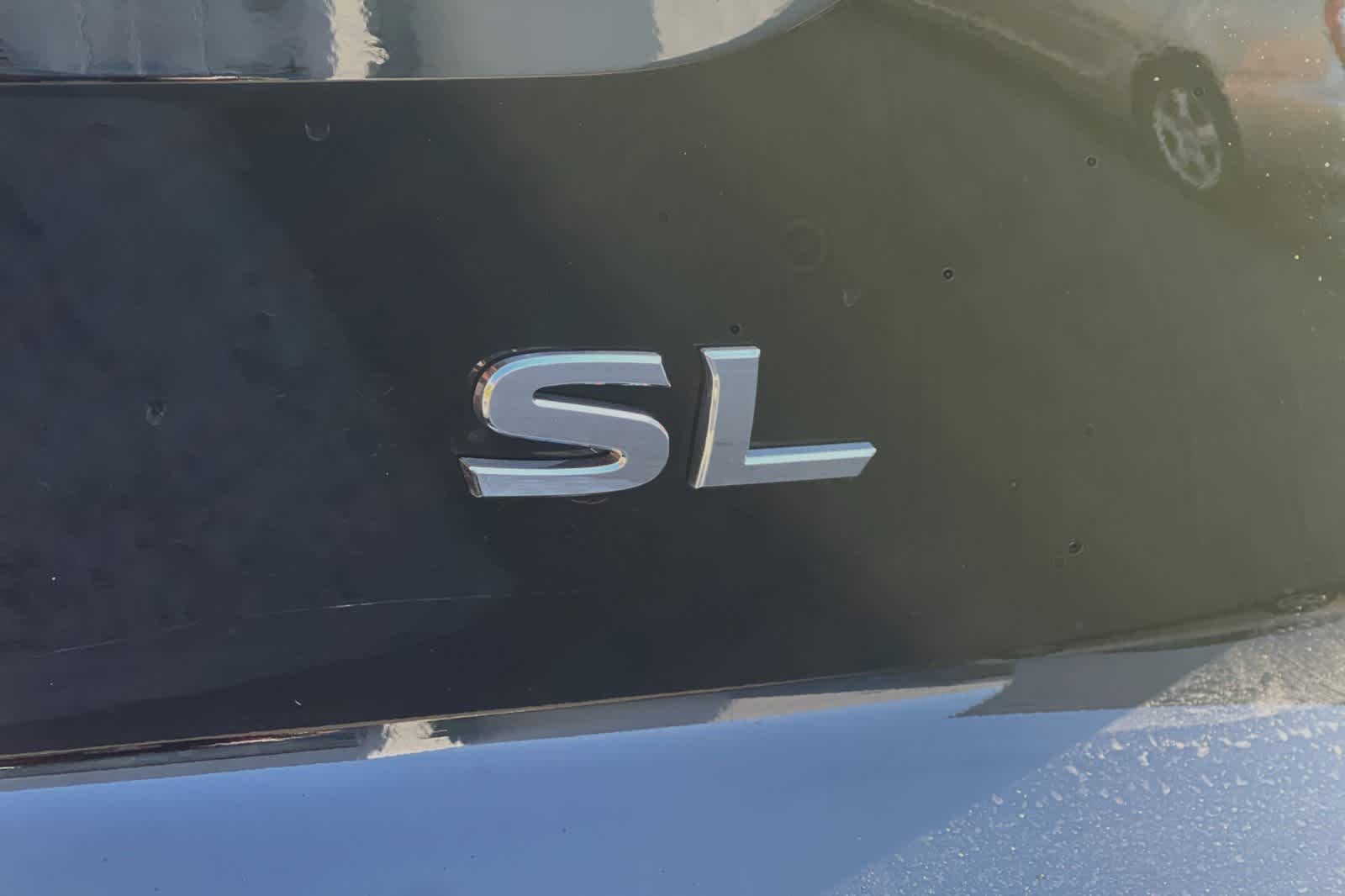 2024 Nissan Pathfinder SL 13