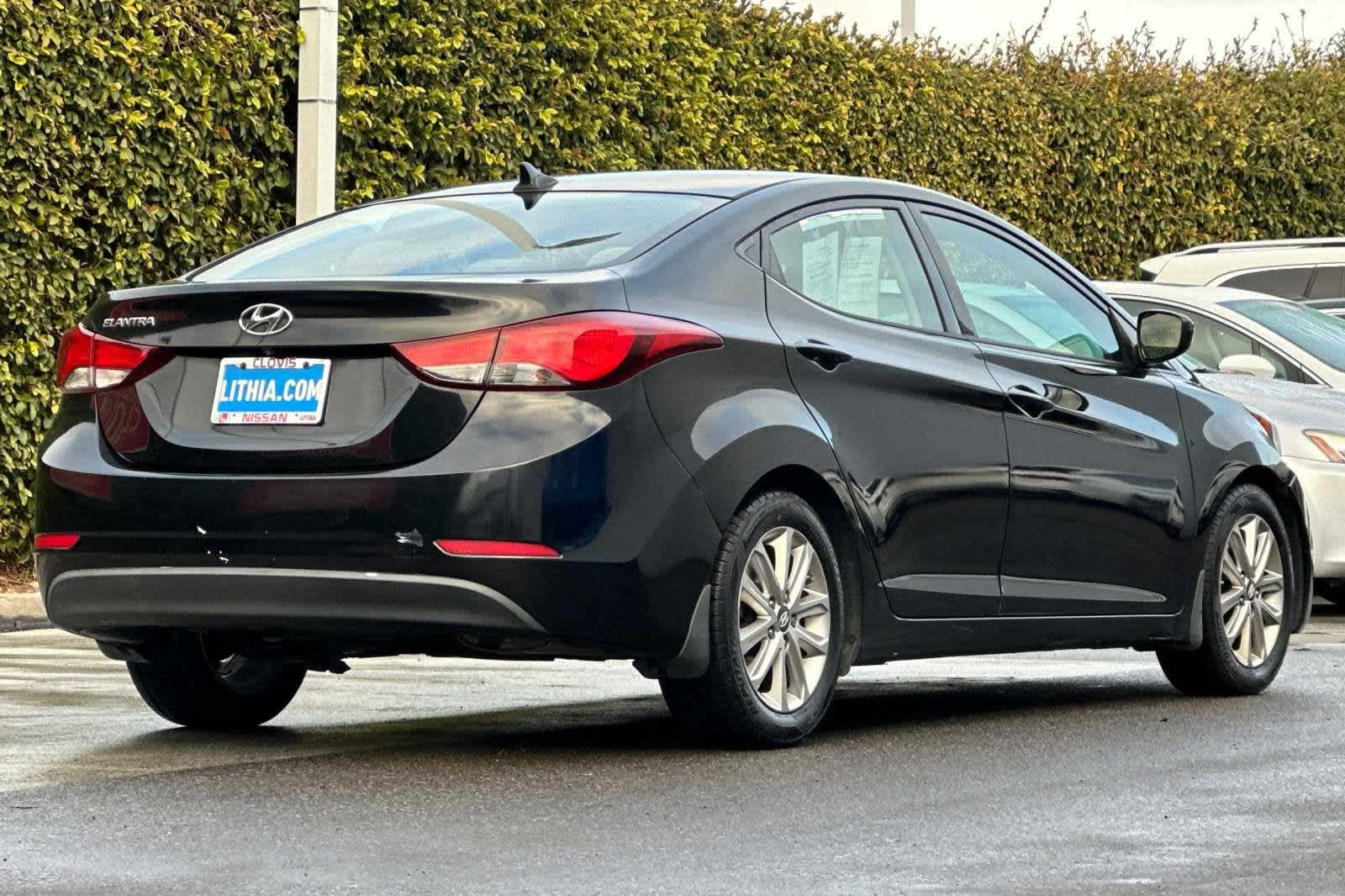 2014 Hyundai Elantra SE 3