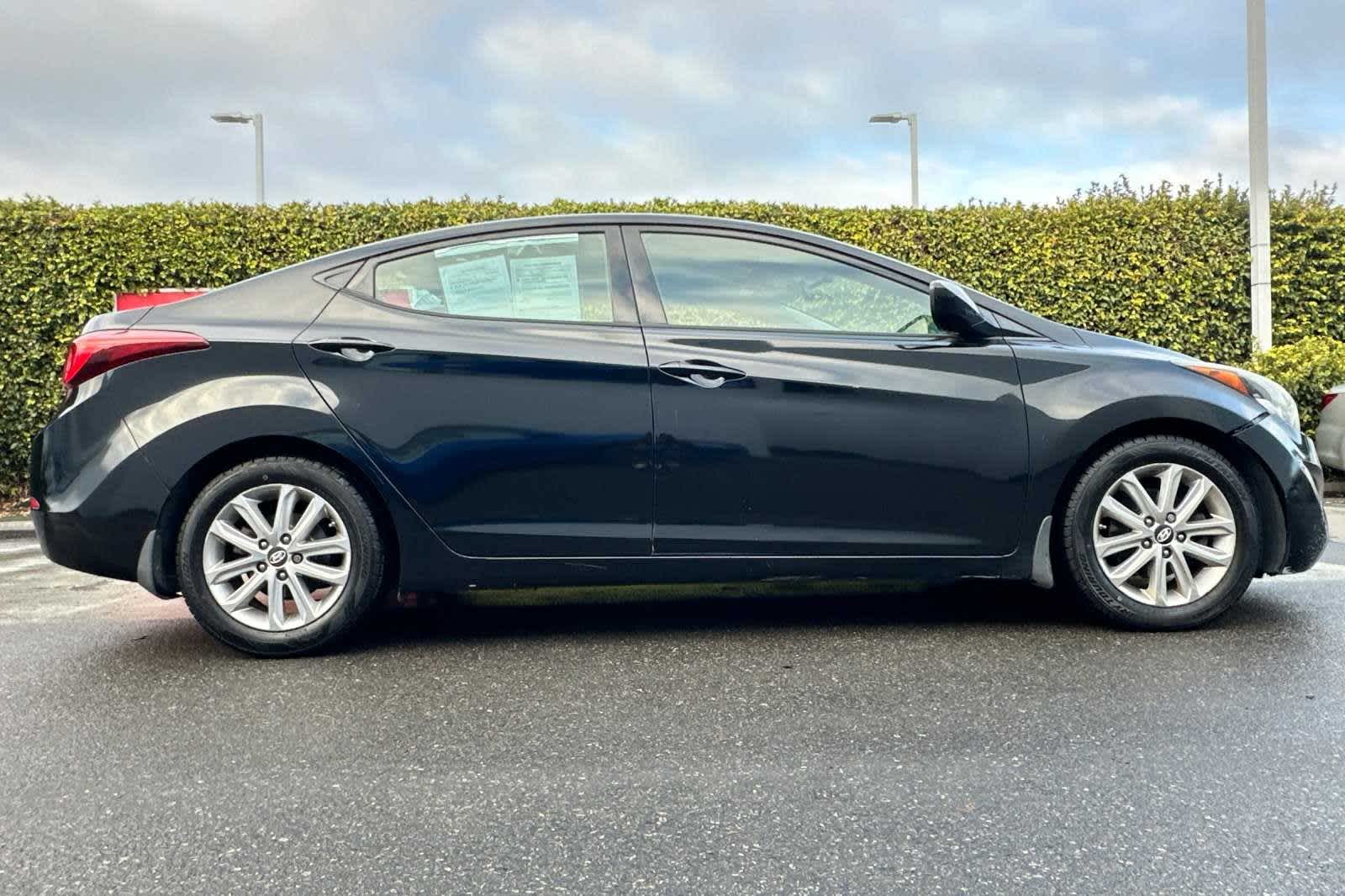 2014 Hyundai Elantra SE 9