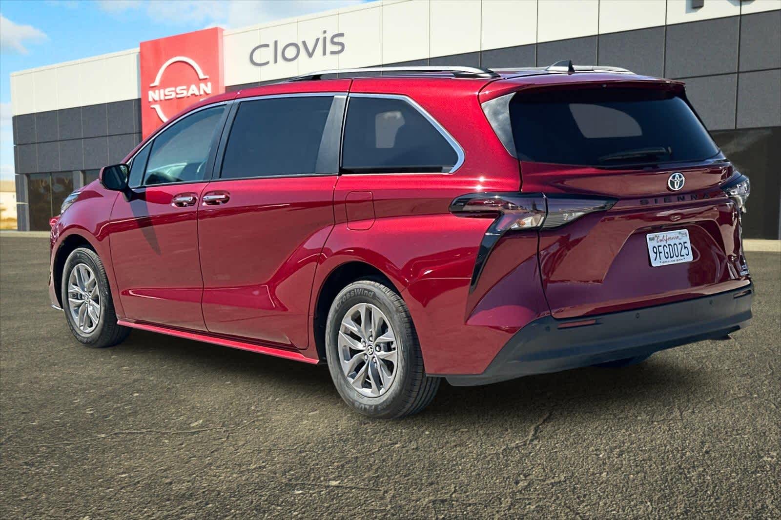 Used Ruby Flare Pearl 2023 Toyota Sienna XLE for Sale in