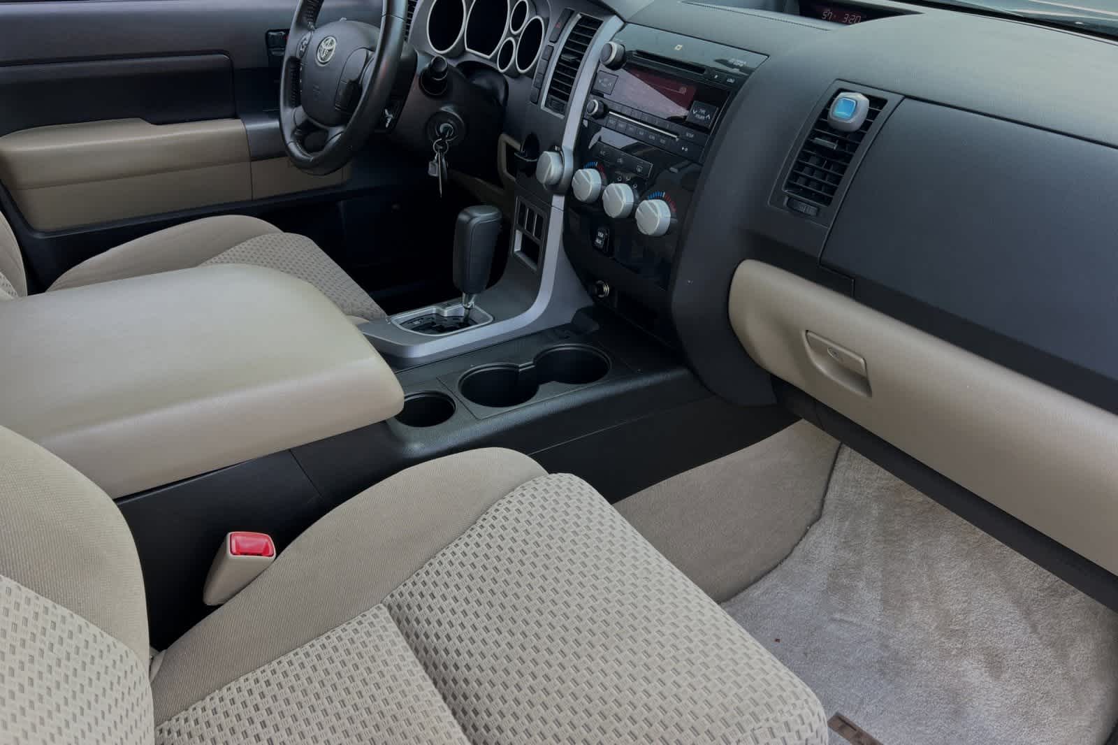 2010 Toyota Tundra GRADE CrewMax 5.7L V8 6-Spd AT 18