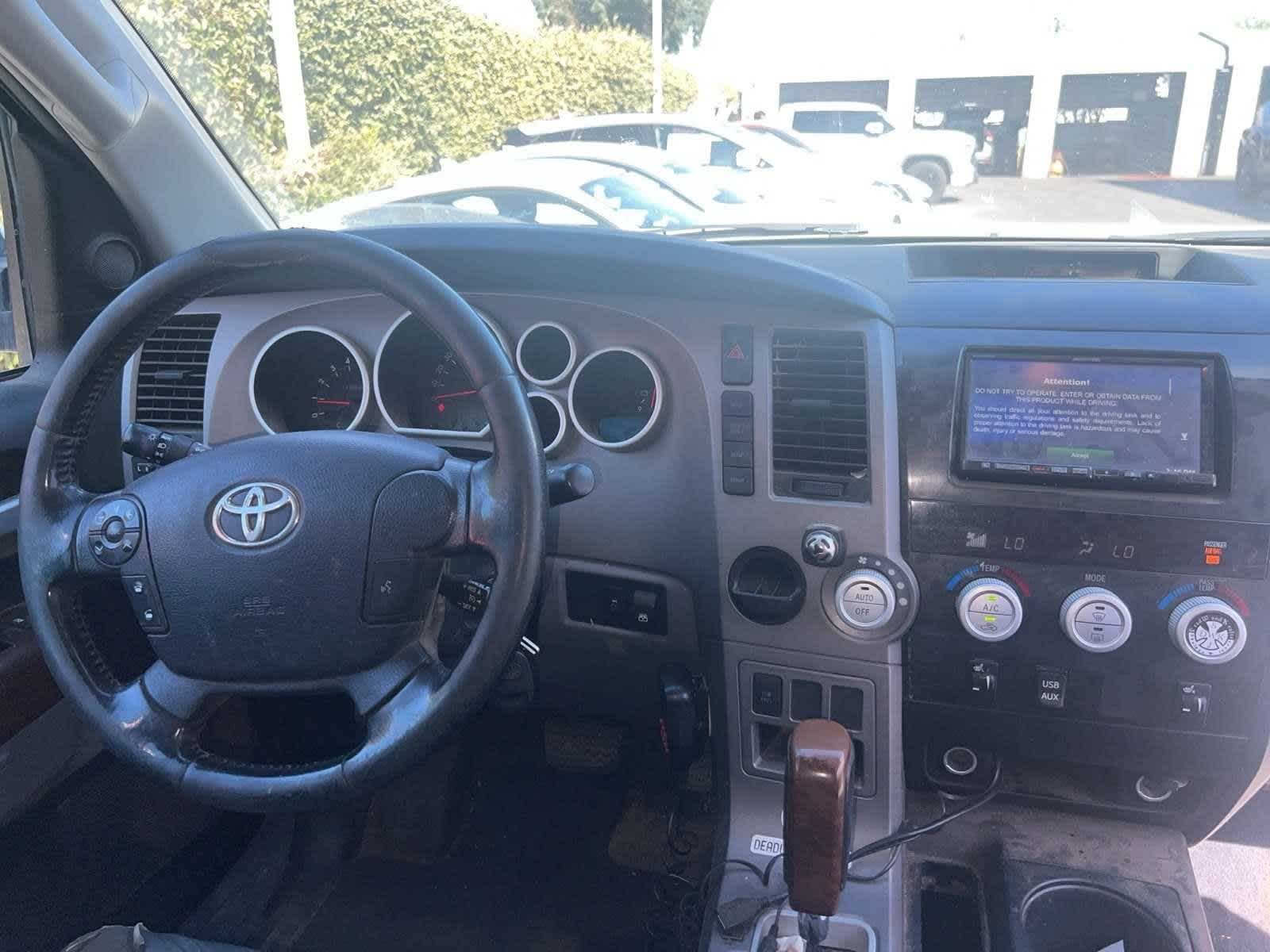 2013 Toyota Tundra LTD CrewMax 5.7L V8 6-Spd AT 18