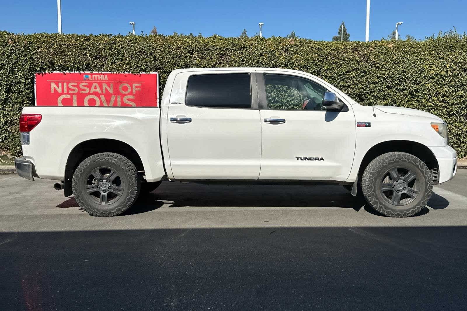 2013 Toyota Tundra LTD CrewMax 5.7L V8 6-Spd AT 9