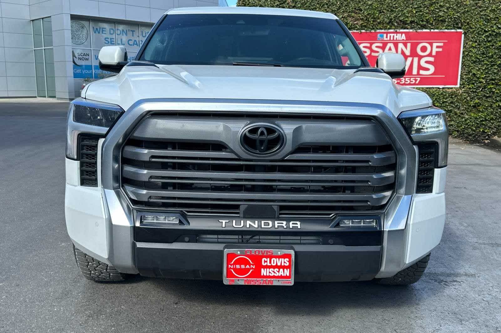 2023 Toyota Tundra Limited Hybrid CrewMax 6.5 Bed 11