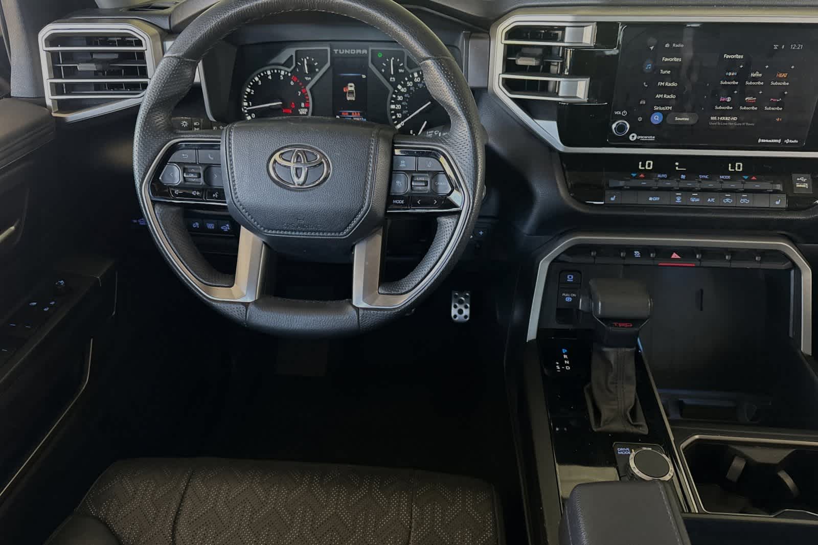 2023 Toyota Tundra SR5 CrewMax 5.5 Bed 17