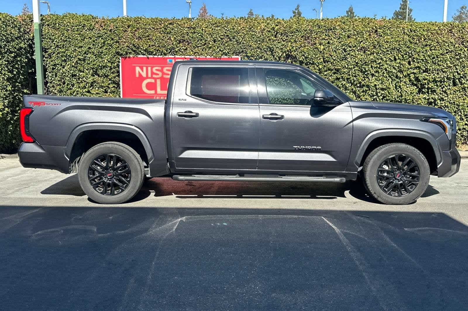 2023 Toyota Tundra SR5 CrewMax 5.5 Bed 9