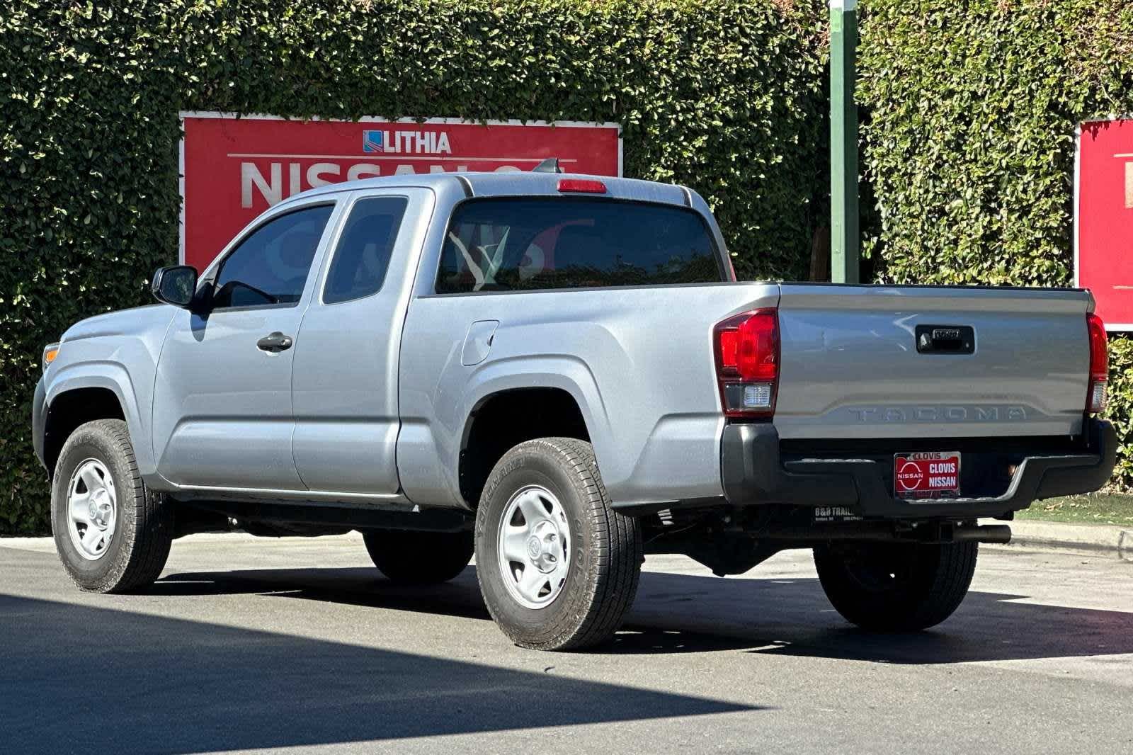 2018 Toyota Tacoma SR Access Cab 6 Bed I4 4x2 AT 6