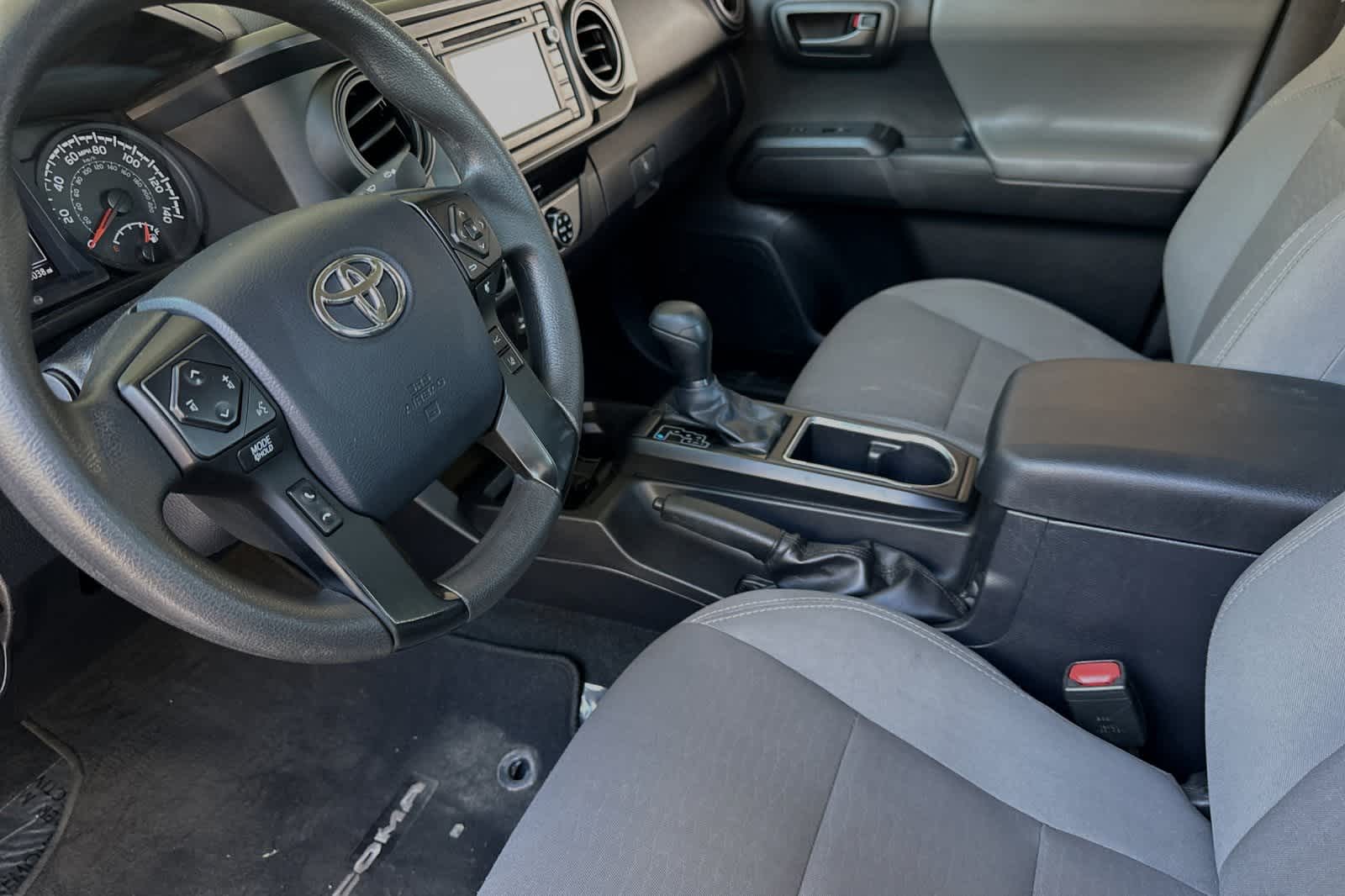 2018 Toyota Tacoma SR Access Cab 6 Bed I4 4x2 AT 14