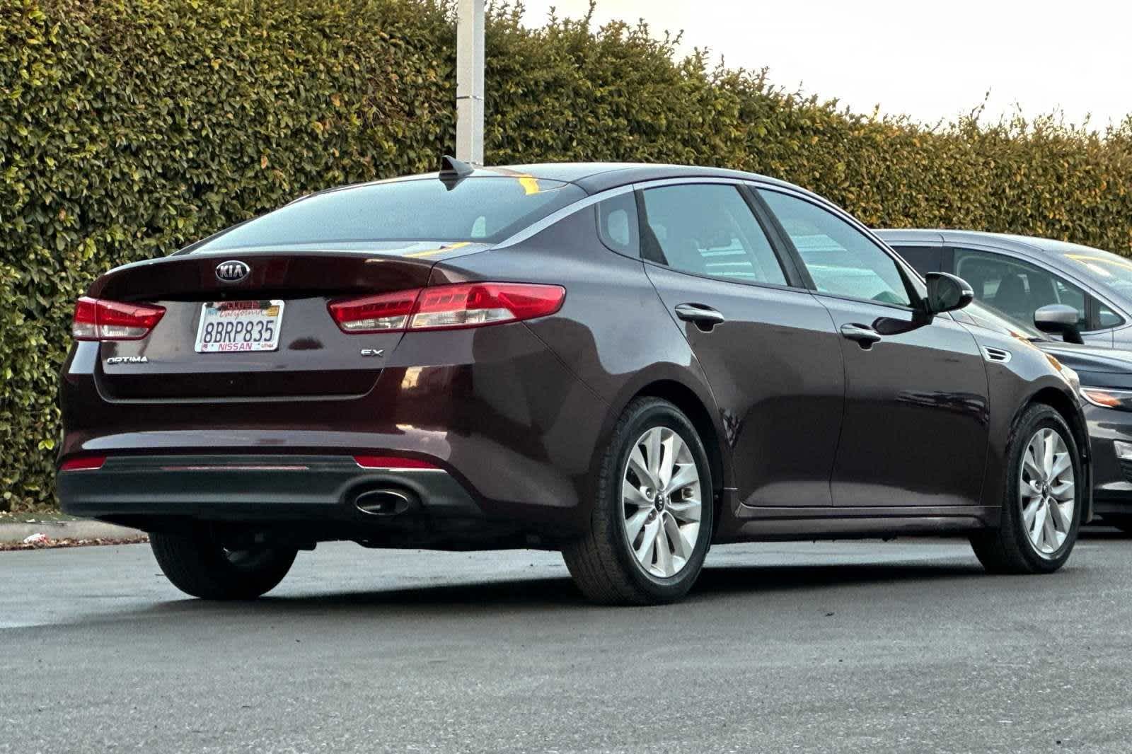 2016 Kia Optima EX 3