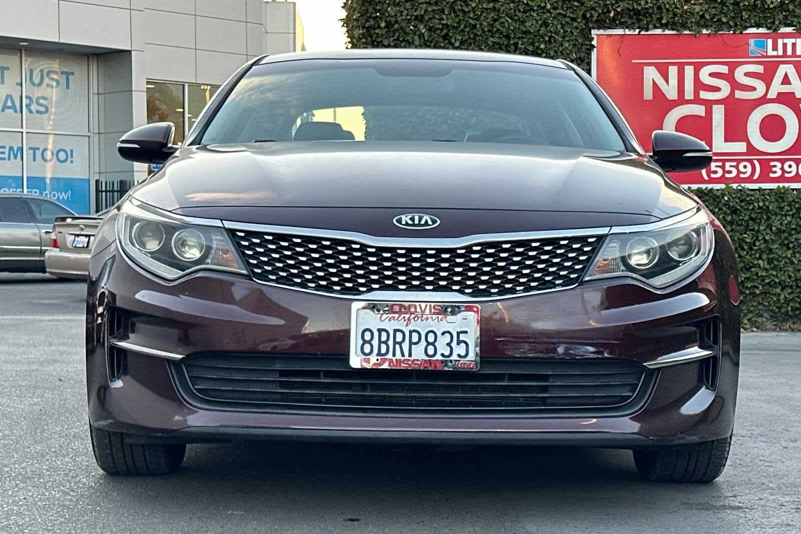 2016 Kia Optima EX 11