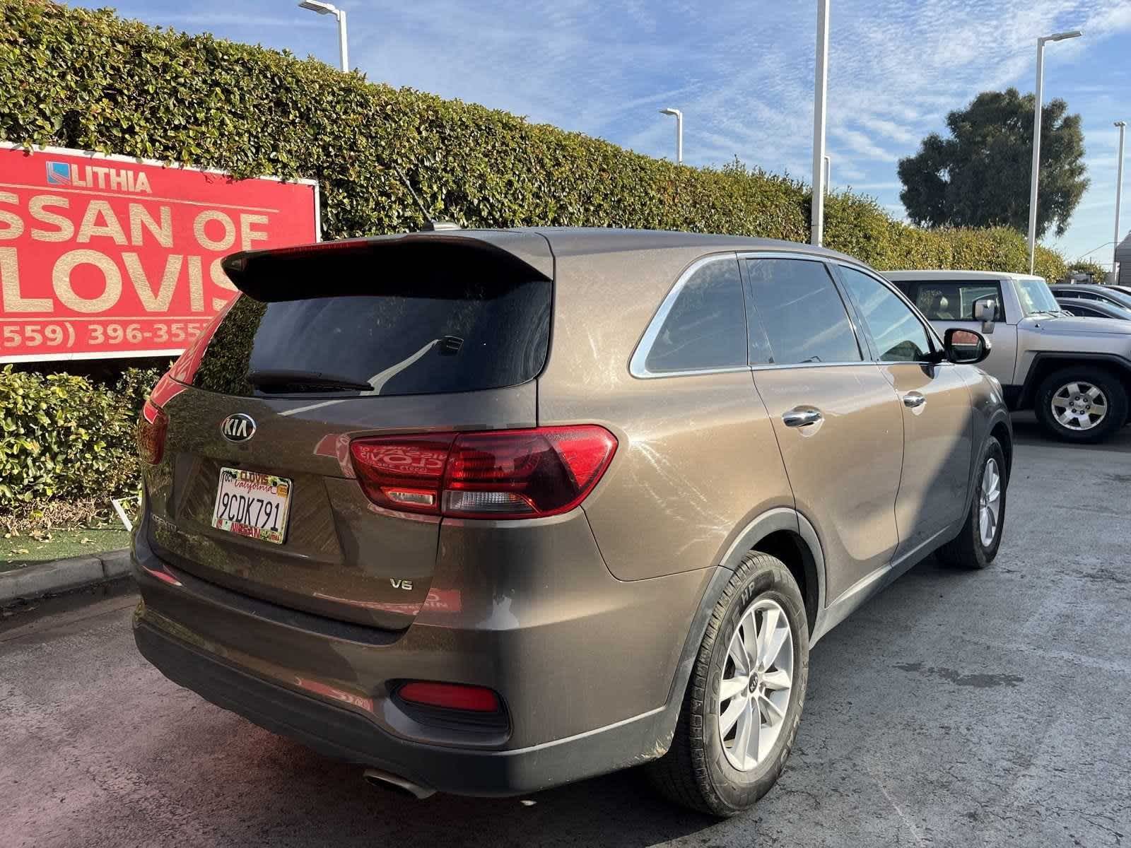 2020 Kia Sorento LX V6 3