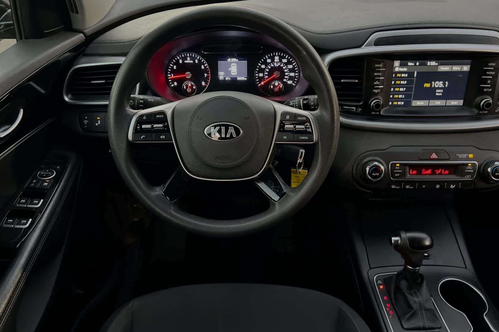 2019 Kia Sorento LX V6 17