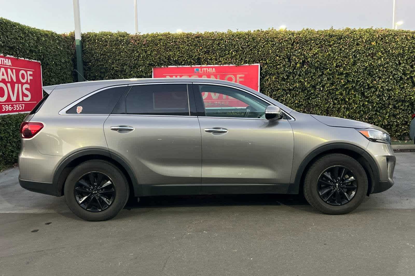 2019 Kia Sorento LX V6 9