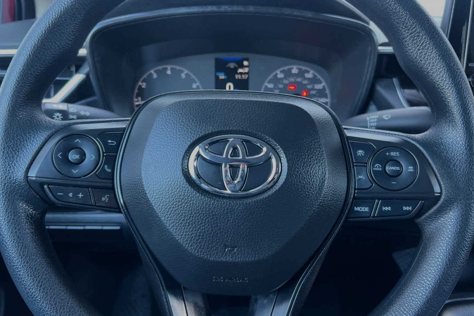 2024 Toyota Corolla LE 25