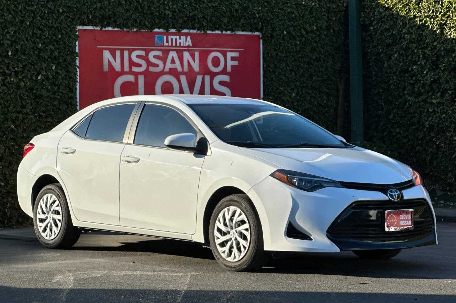 2018 Toyota Corolla LE 10