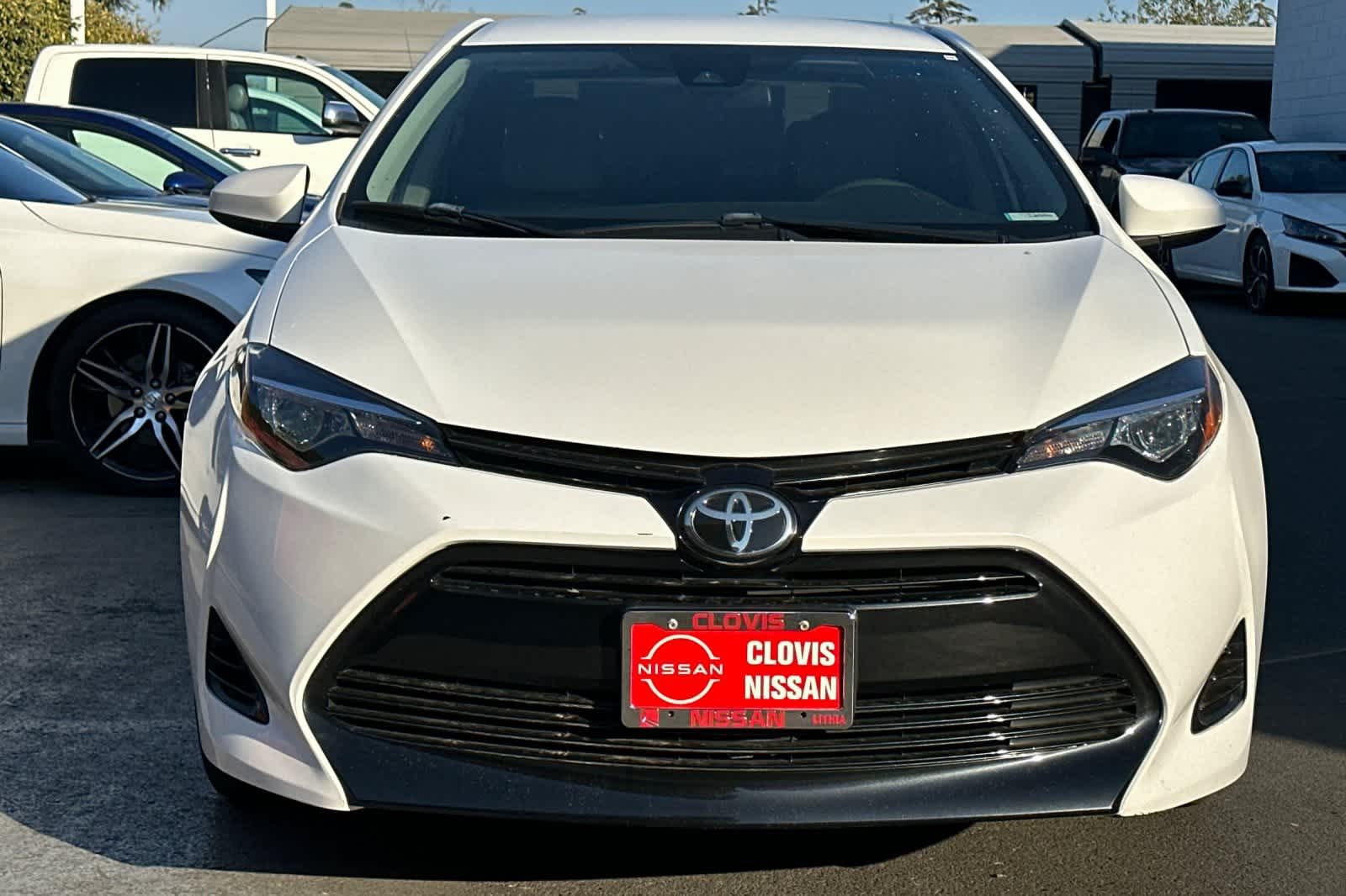 2018 Toyota Corolla LE 11