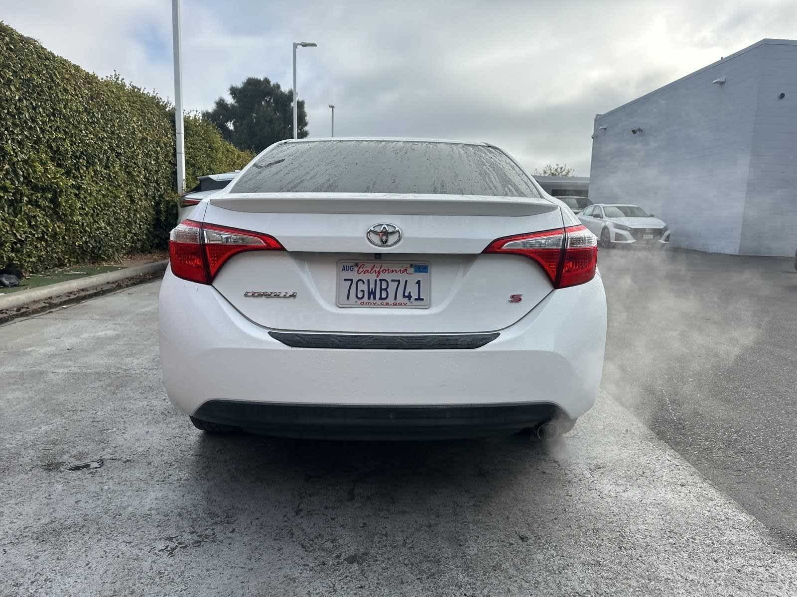 2014 Toyota Corolla S Plus 10