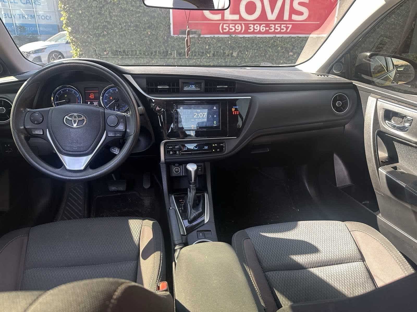 2018 Toyota Corolla LE 4