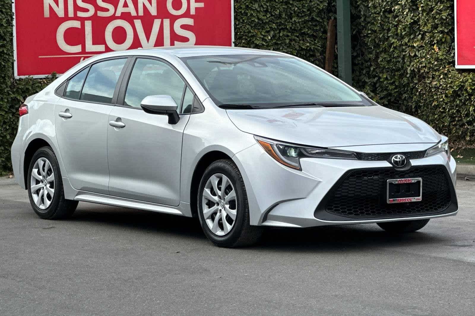 2022 Toyota Corolla LE 10