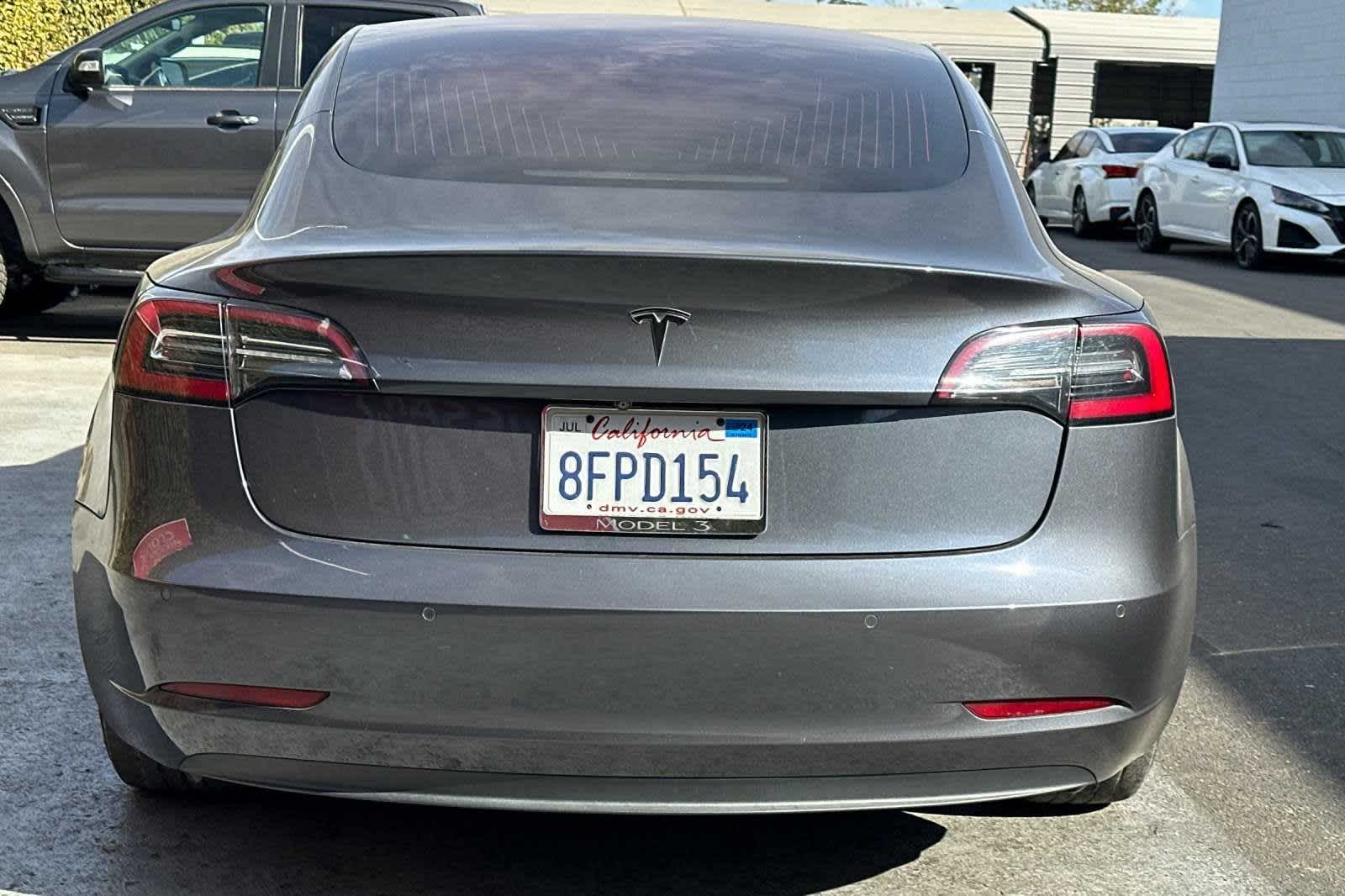 2018 Tesla Model 3 Long Range Battery 8