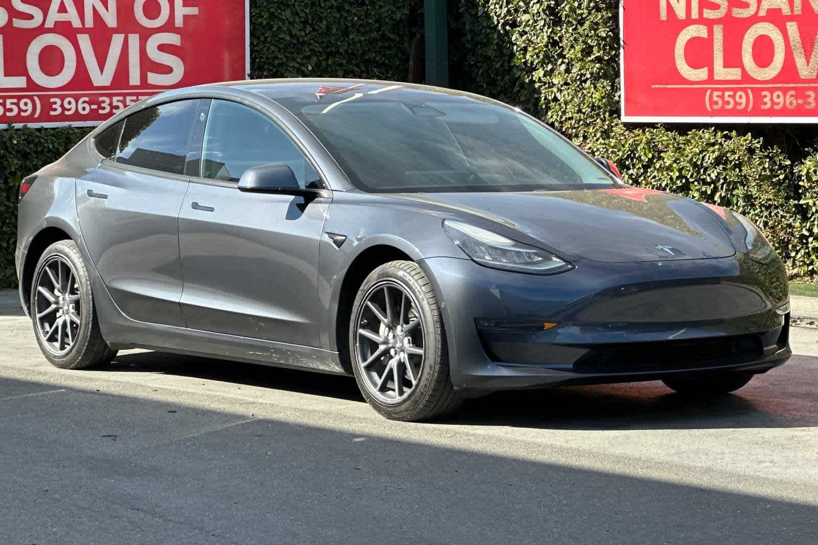 2018 Tesla Model 3 Long Range Battery 10