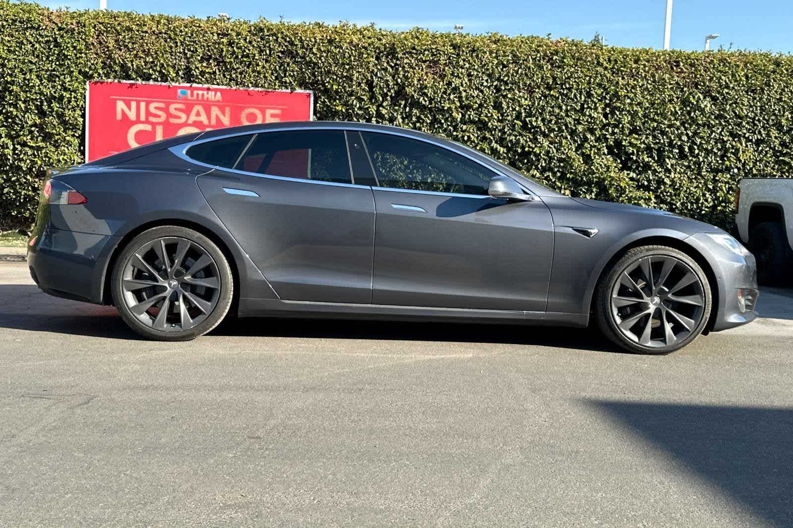 2019 Tesla Model S Long Range 9