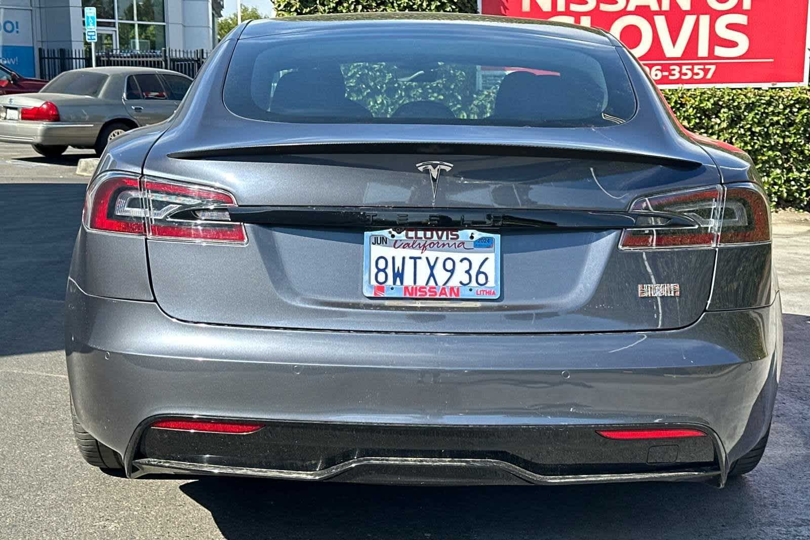 2021 Tesla Model S Plaid 8