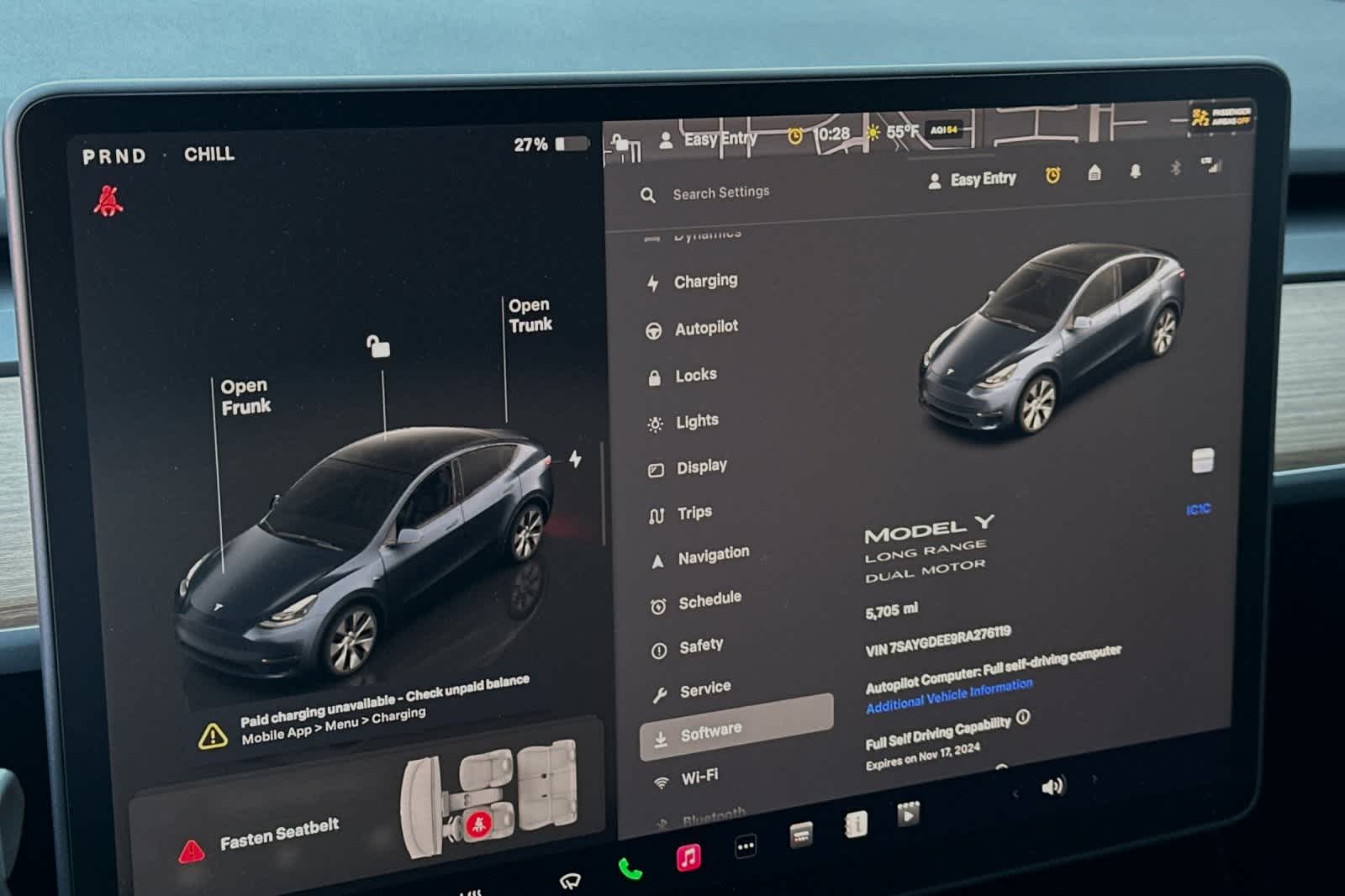 2024 Tesla Model Y Long Range 28