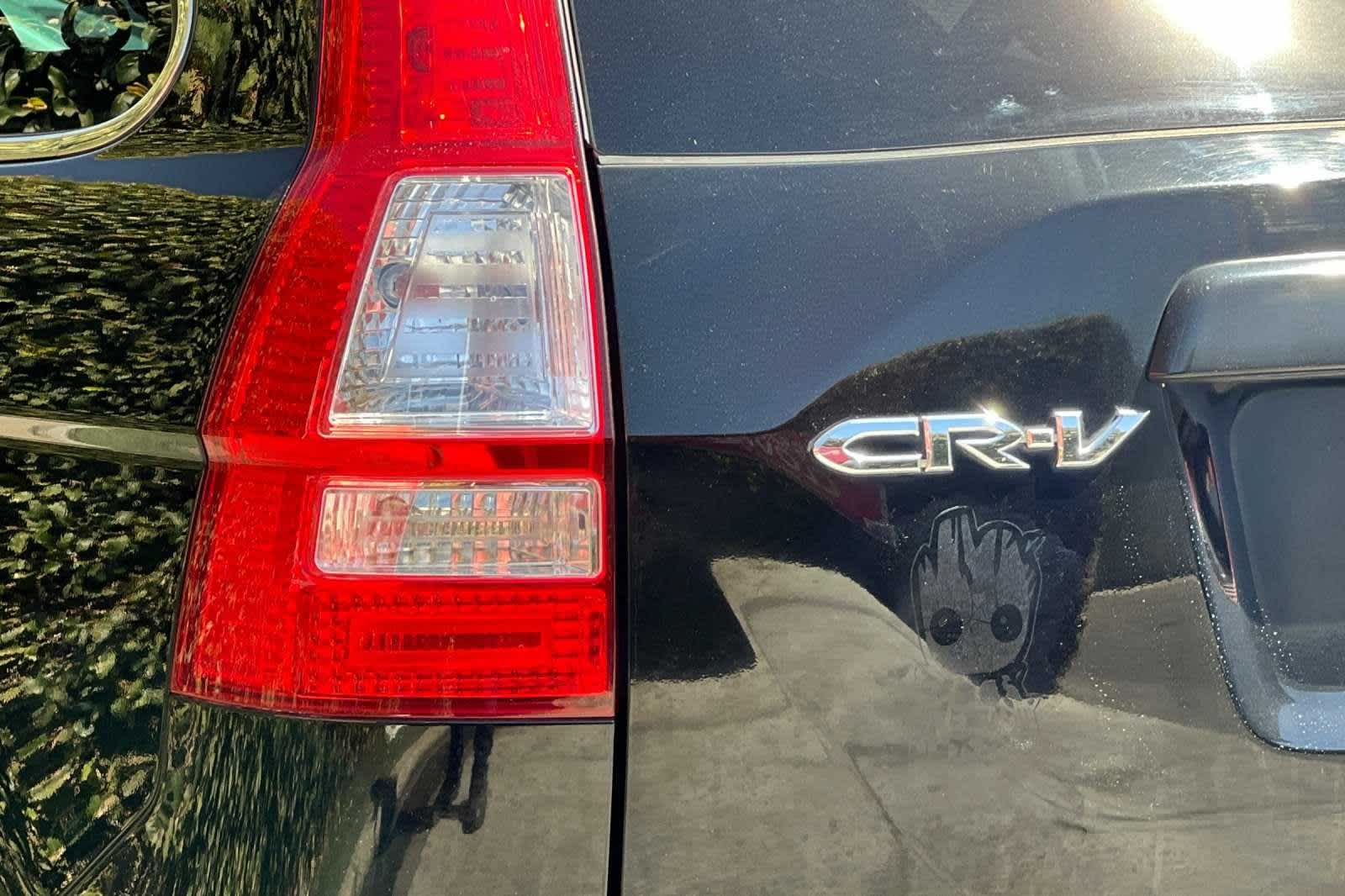 2011 Honda CR-V SE 13