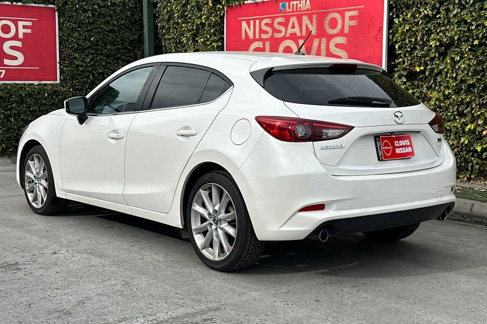 2017 Mazda Mazda3 5-Door Touring 2.5 7