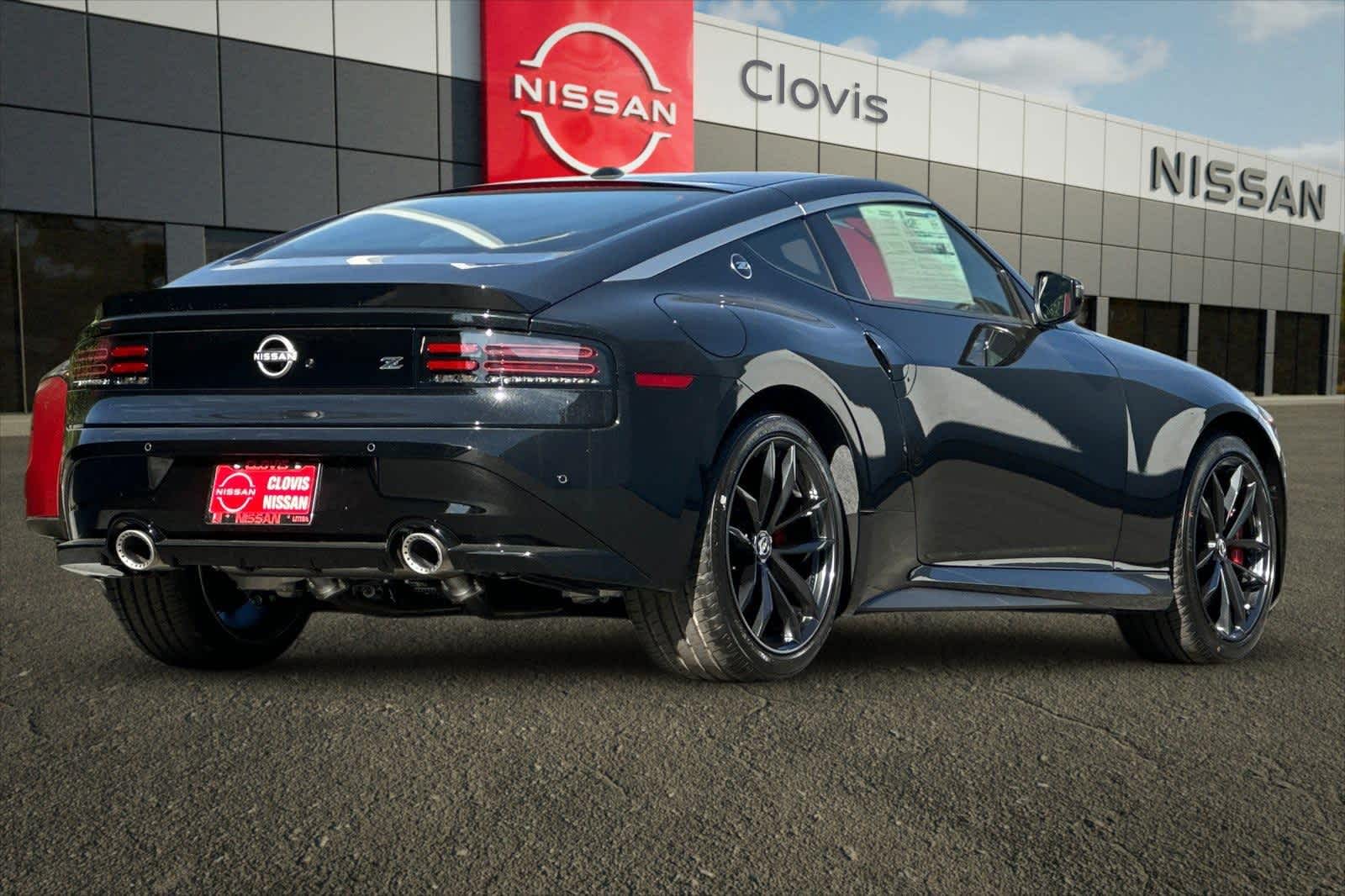 New Black Diamond Pearl 2025 Nissan Z Performance for Sale