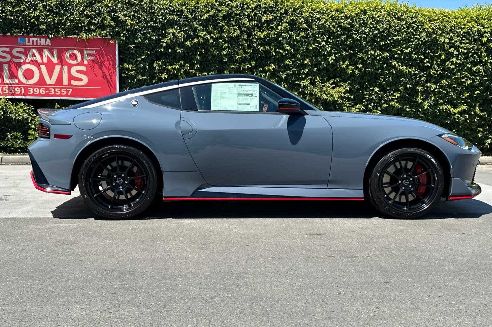 2024 Nissan Z NISMO 8