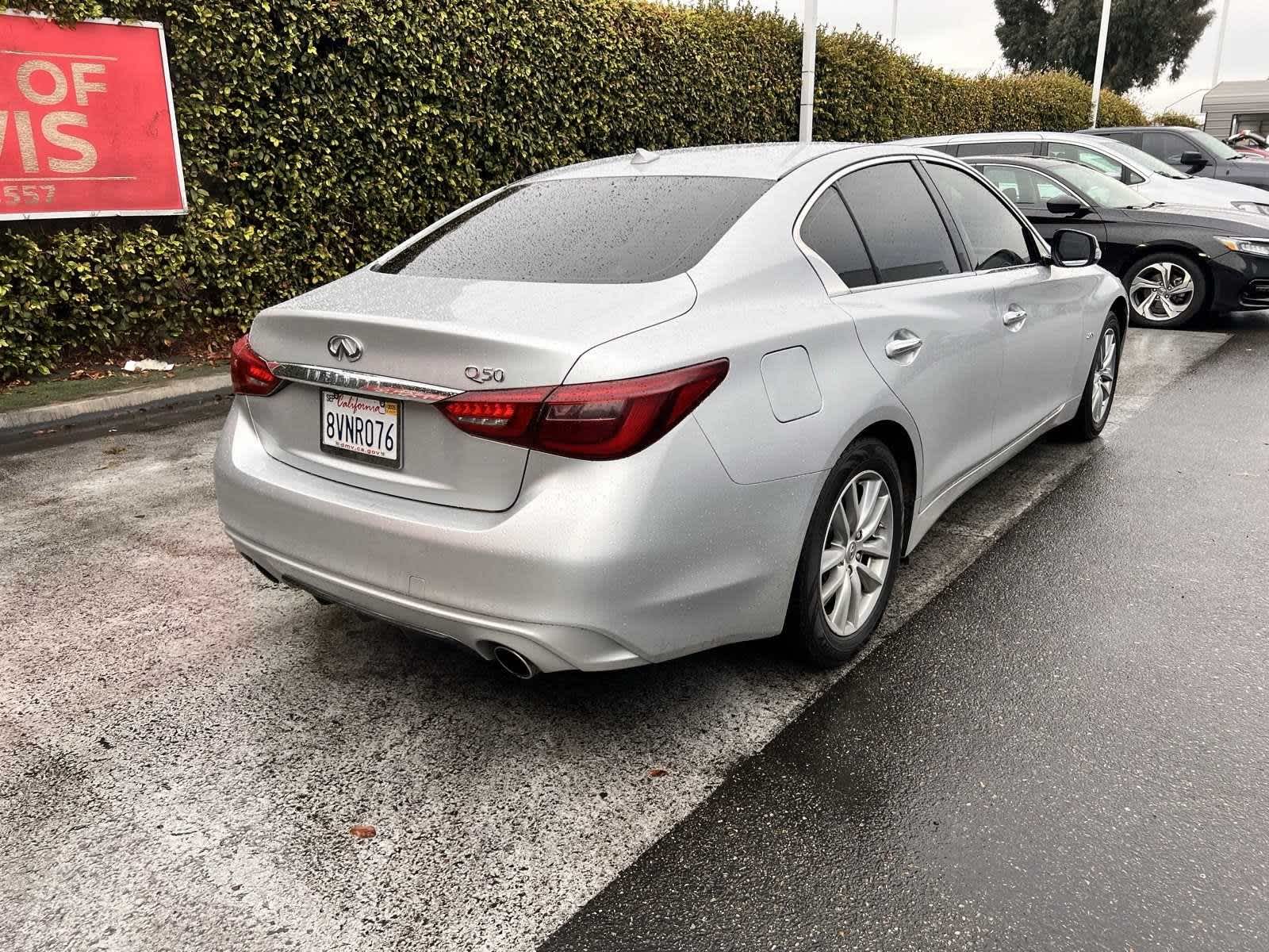 2018 INFINITI Q50 2.0t PURE 9