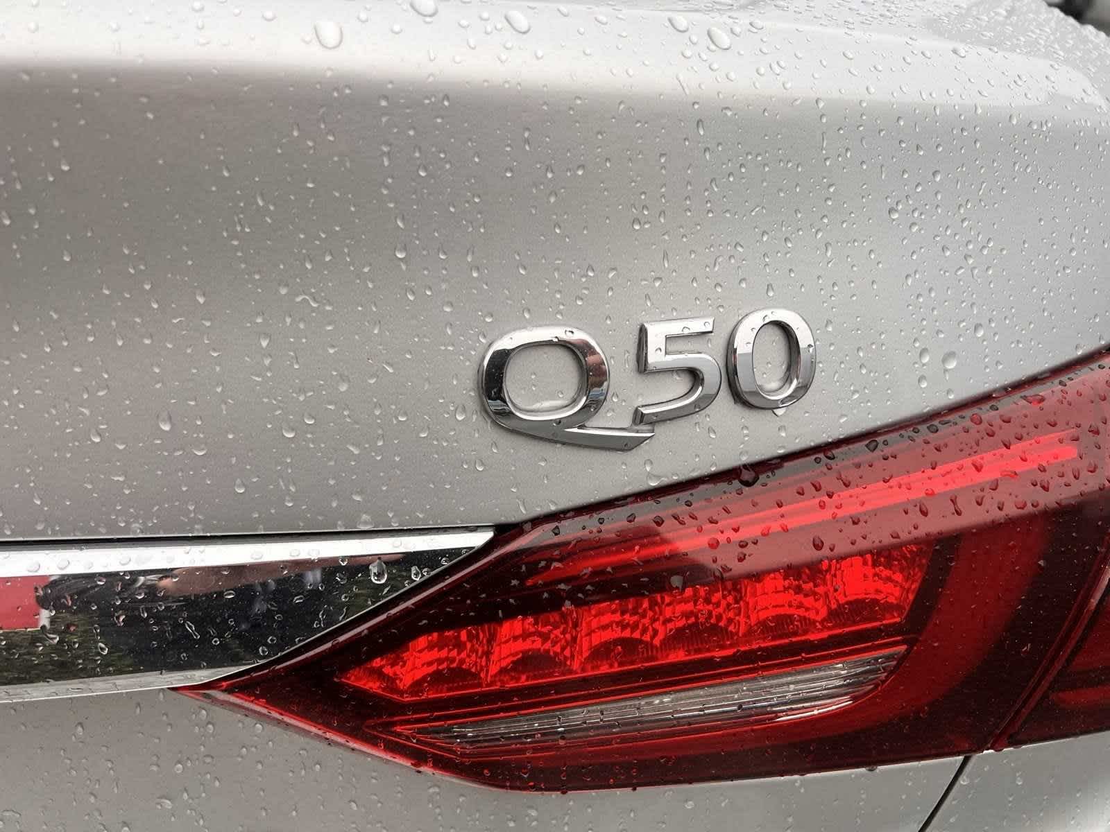 2018 INFINITI Q50 2.0t PURE 11