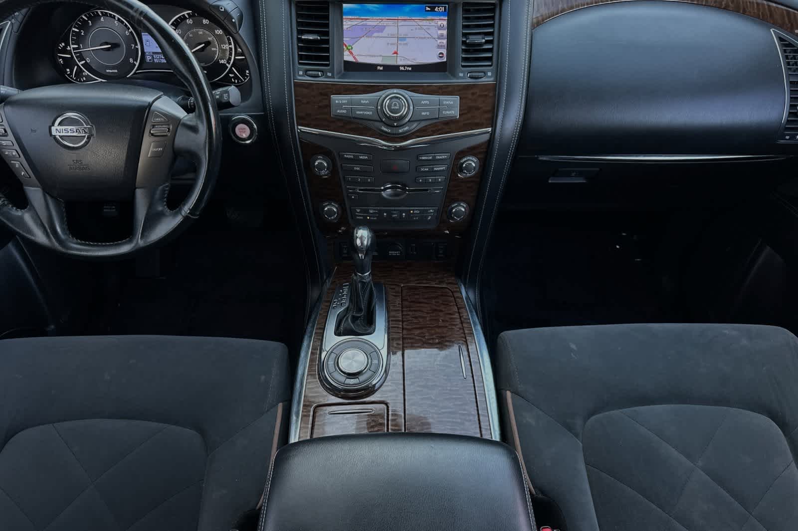 2018 Nissan Armada SV 4