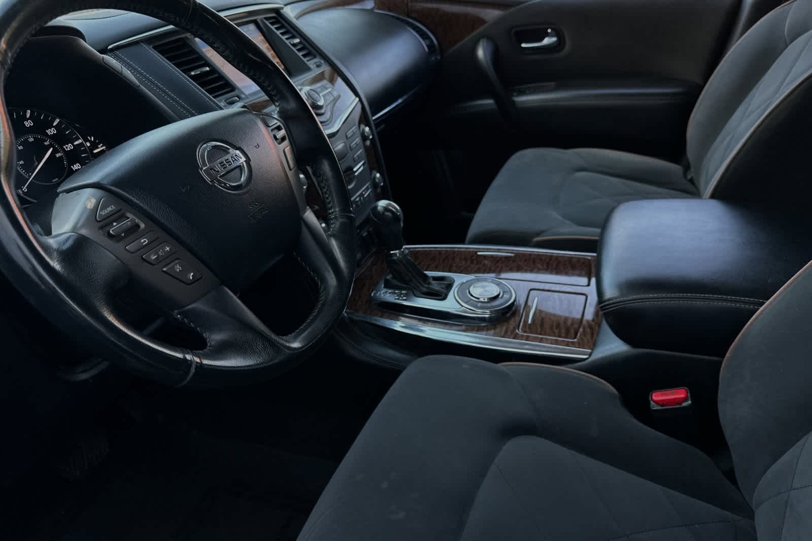 2018 Nissan Armada SV 14