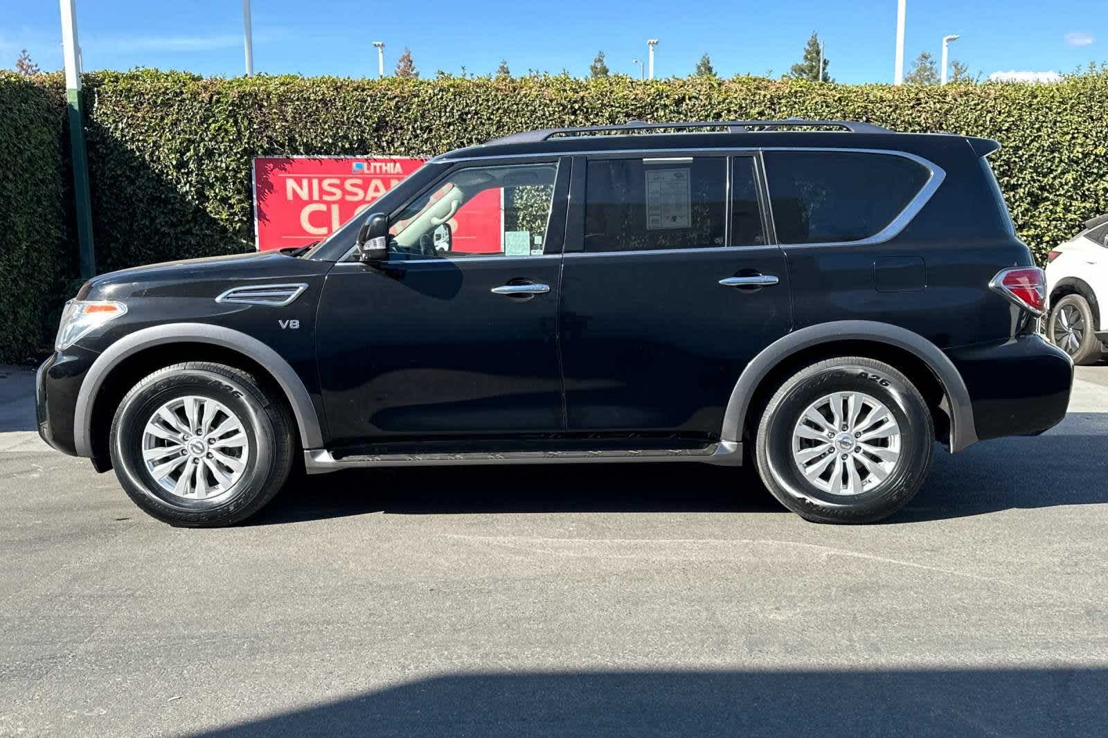 2018 Nissan Armada SV 6