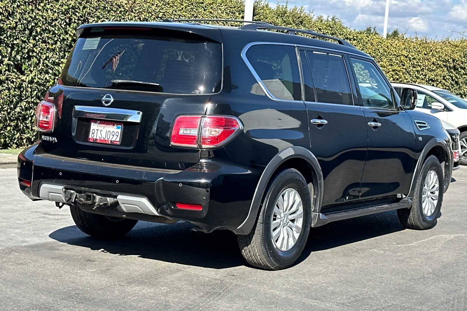 2018 Nissan Armada SV 3