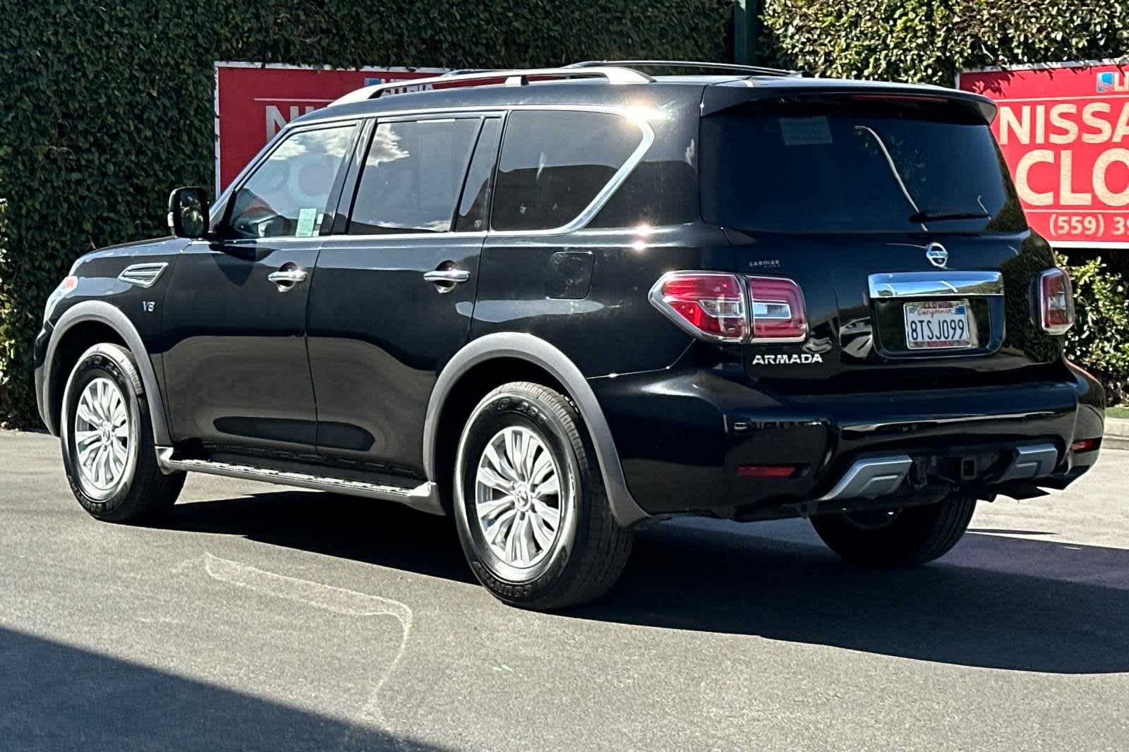 2018 Nissan Armada SV 7