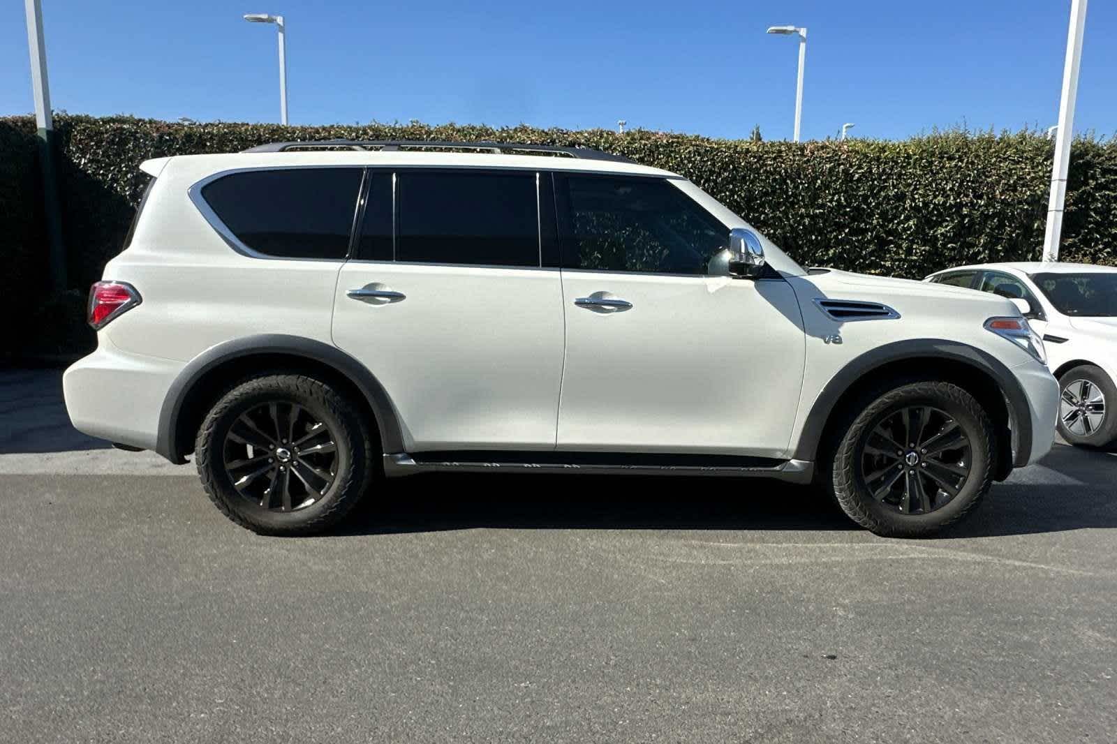 2017 Nissan Armada Platinum 9