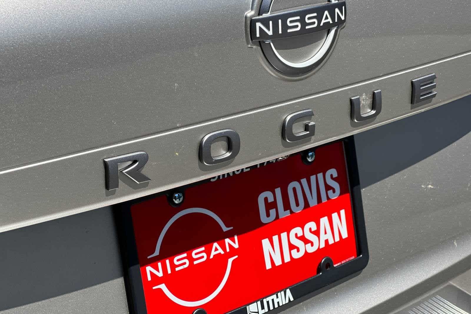 2024 Nissan Rogue SL 13