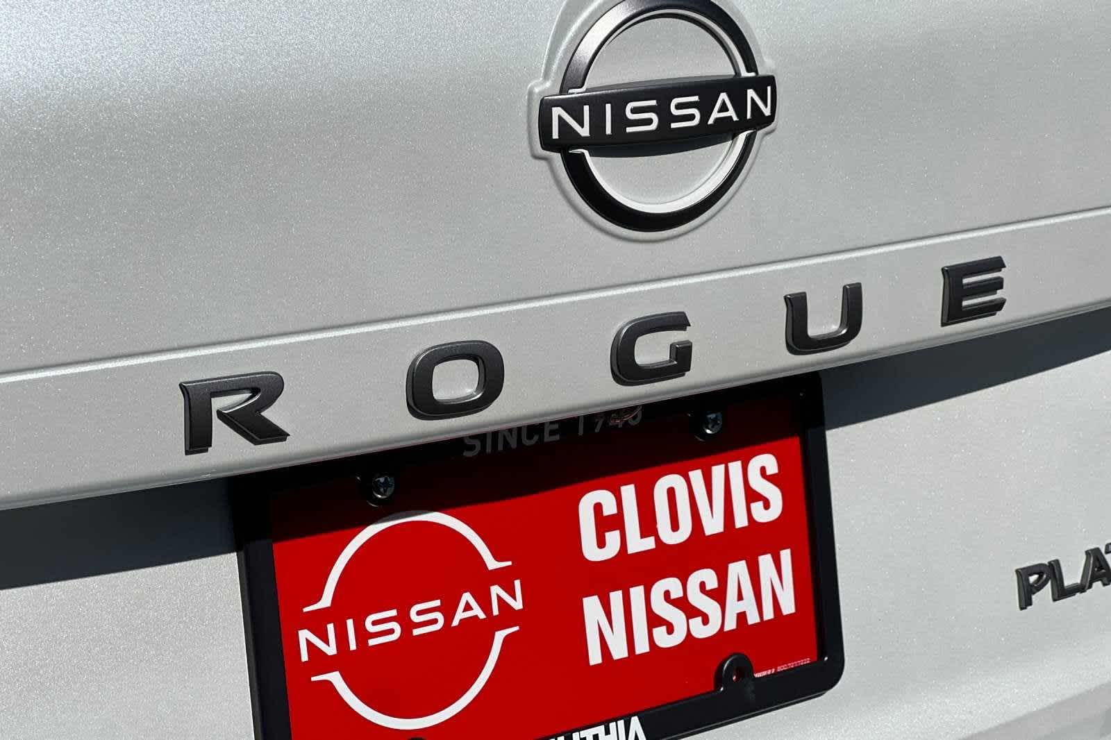 2024 Nissan Rogue Platinum 13