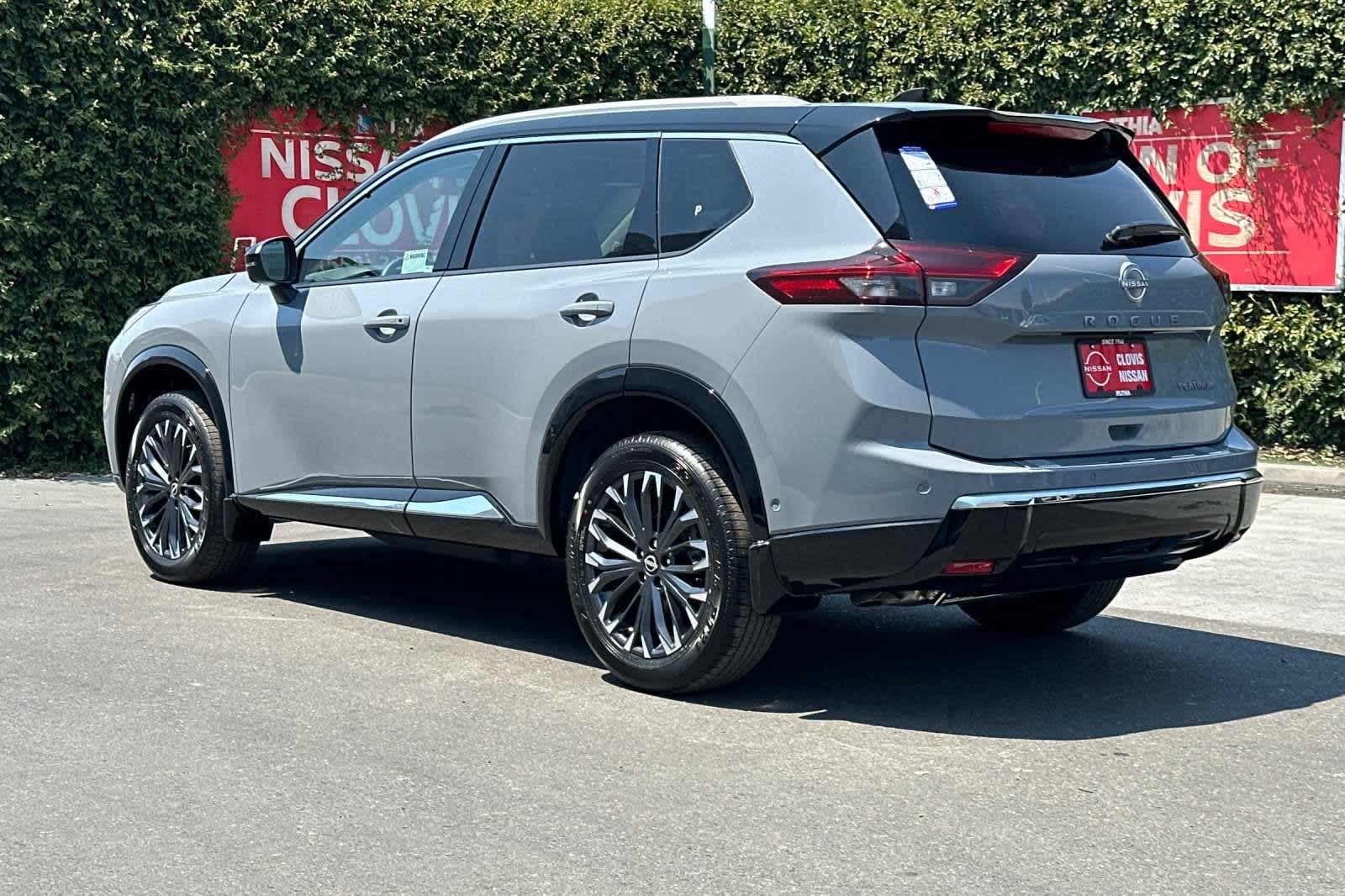 2024 Nissan Rogue Platinum 7