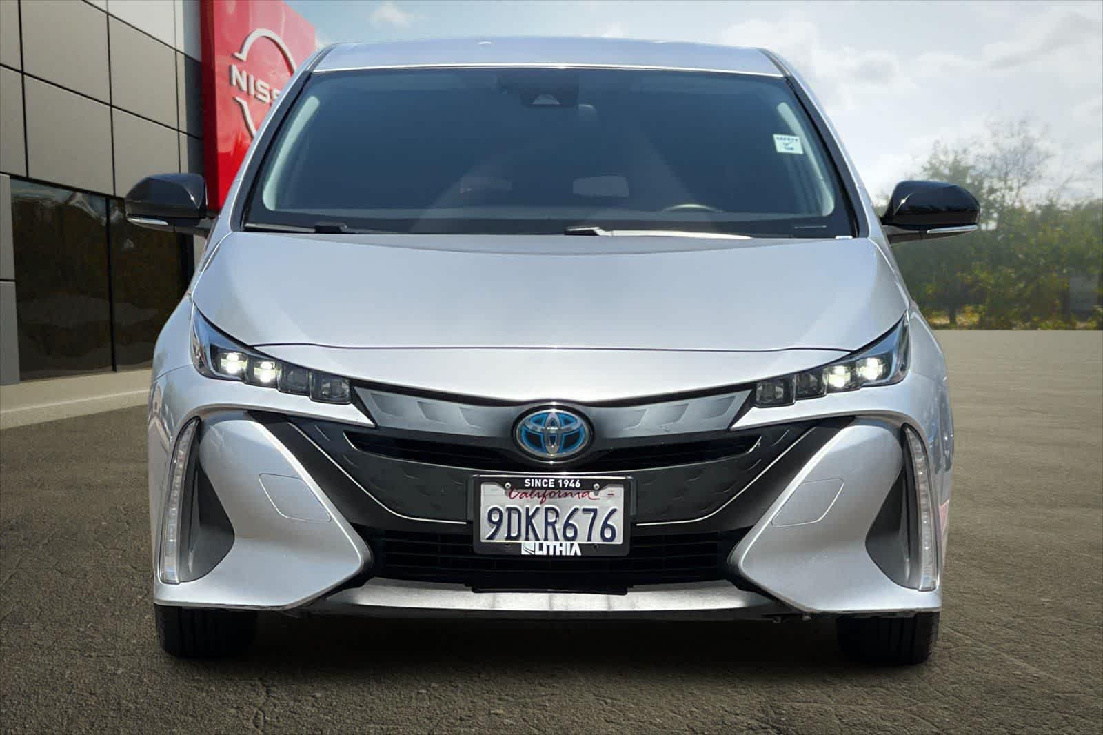 2022 Toyota Prius Prime LE - Photo 11