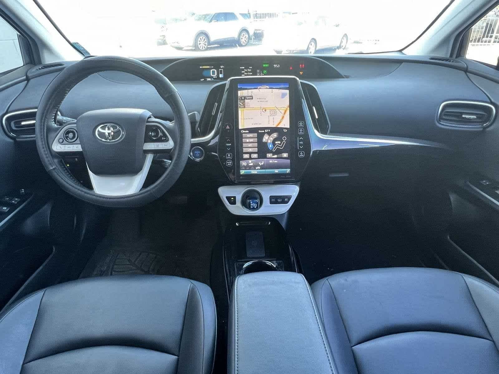 2017 Toyota Prius Prime Premium 14